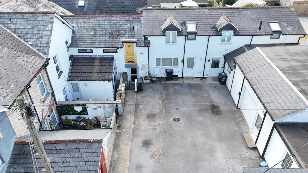 Main image of property: Auction Lot: 3 cottages & 2 Flats, Kingsteignton, Newton Abbot , Kingsteignton, Devon