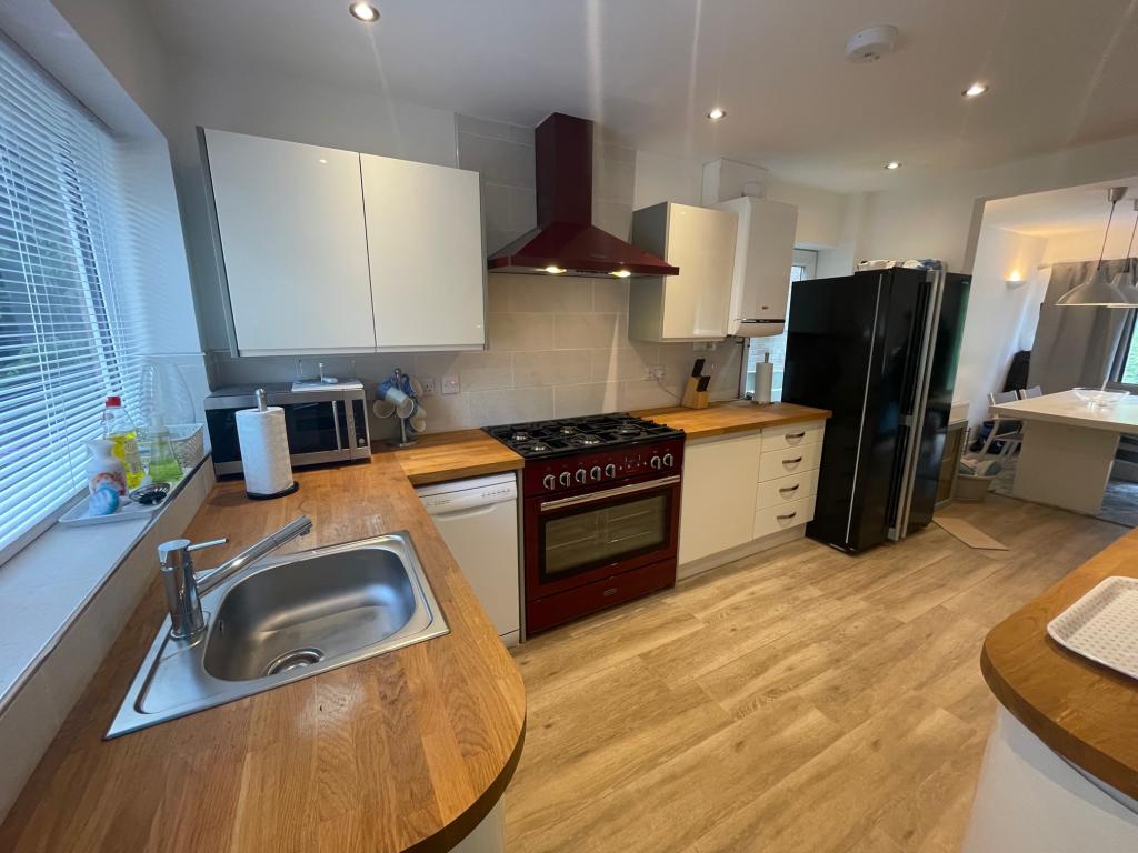 4 bedroom semidetached house for sale in Grove Park, Pontnewydd, Cwmbran, NP44