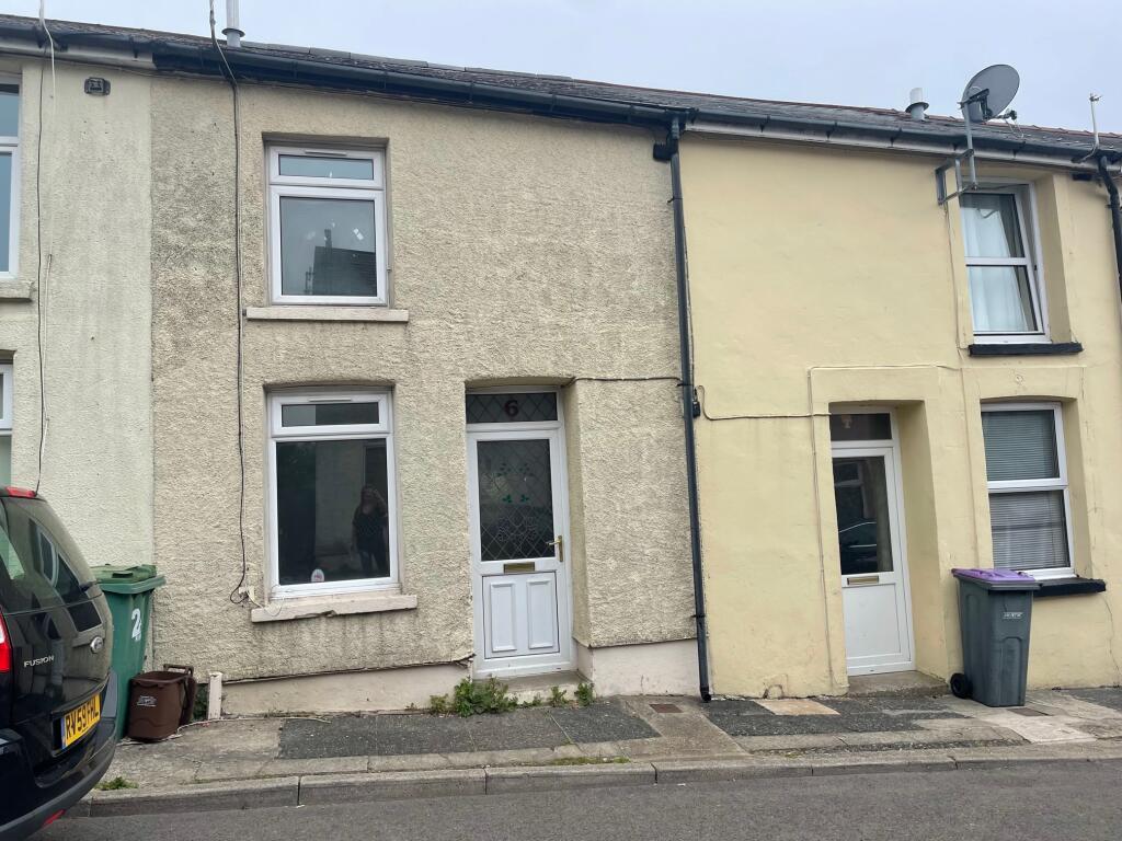 2 bedroom terraced house for sale in Maxworthy Row, Blaenavon