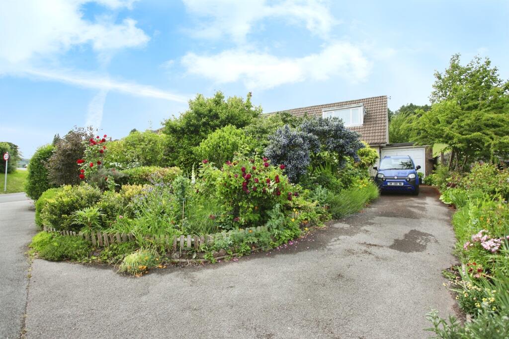 Main image of property: Usk Road, Pontypool