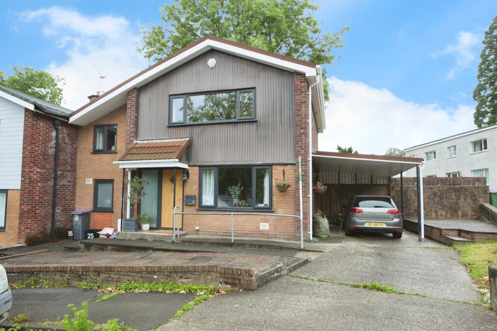 Main image of property: Chepstow Rise, Croesyceiliog, Cwmbran