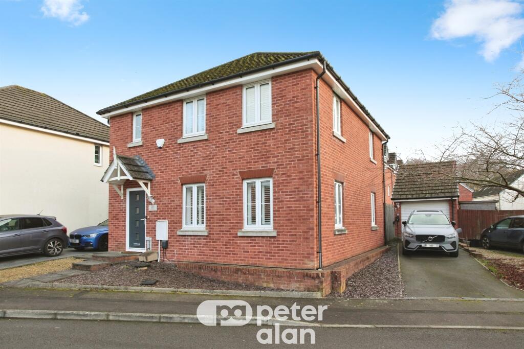 Main image of property: Stonebridge Park, Croesyceiliog, Cwmbran