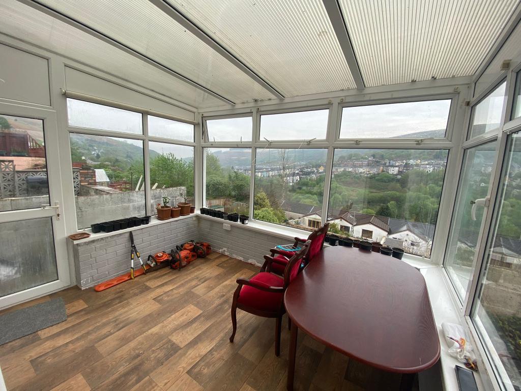 2 bedroom terraced house for sale in Middle Row, Blaenllechau, Ferndale