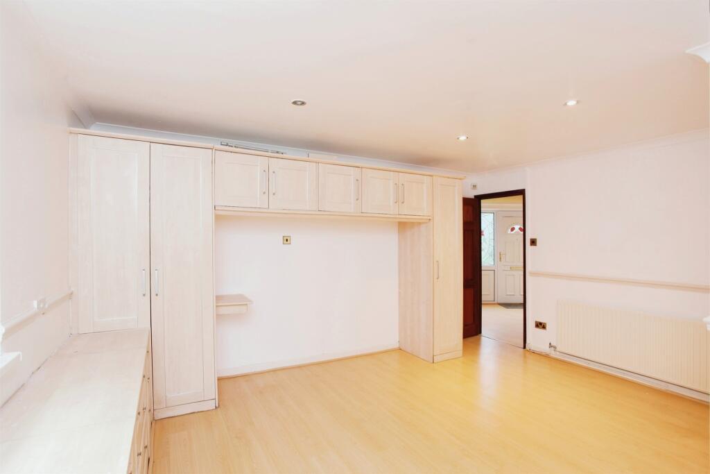 Additional property image - Llandraw Woods, Pontypridd