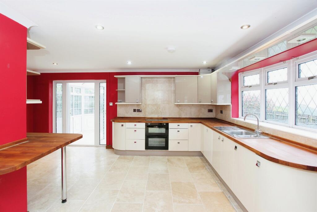 Additional property image - Llandraw Woods, Pontypridd