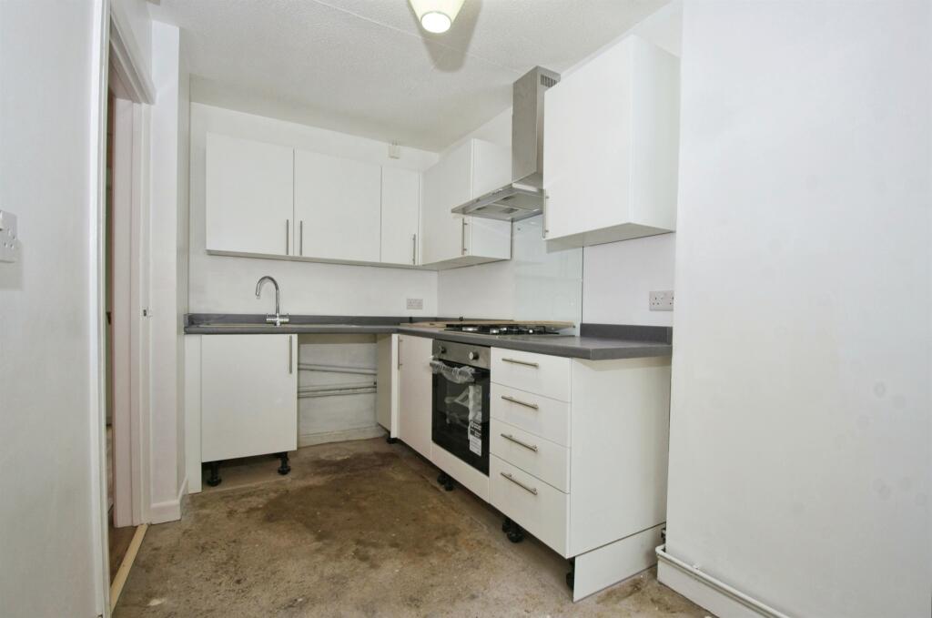 Additional property image - East Road, Tylorstown, Ferndale