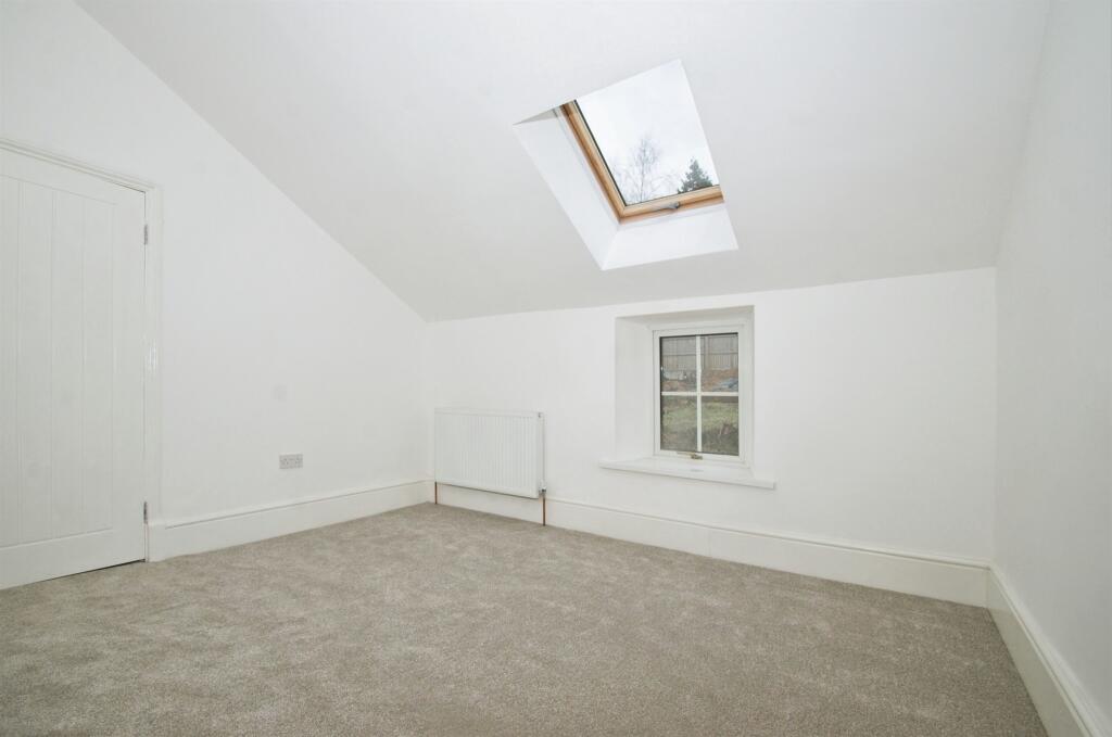 Additional property image - Tyntyla Road, Tonypandy