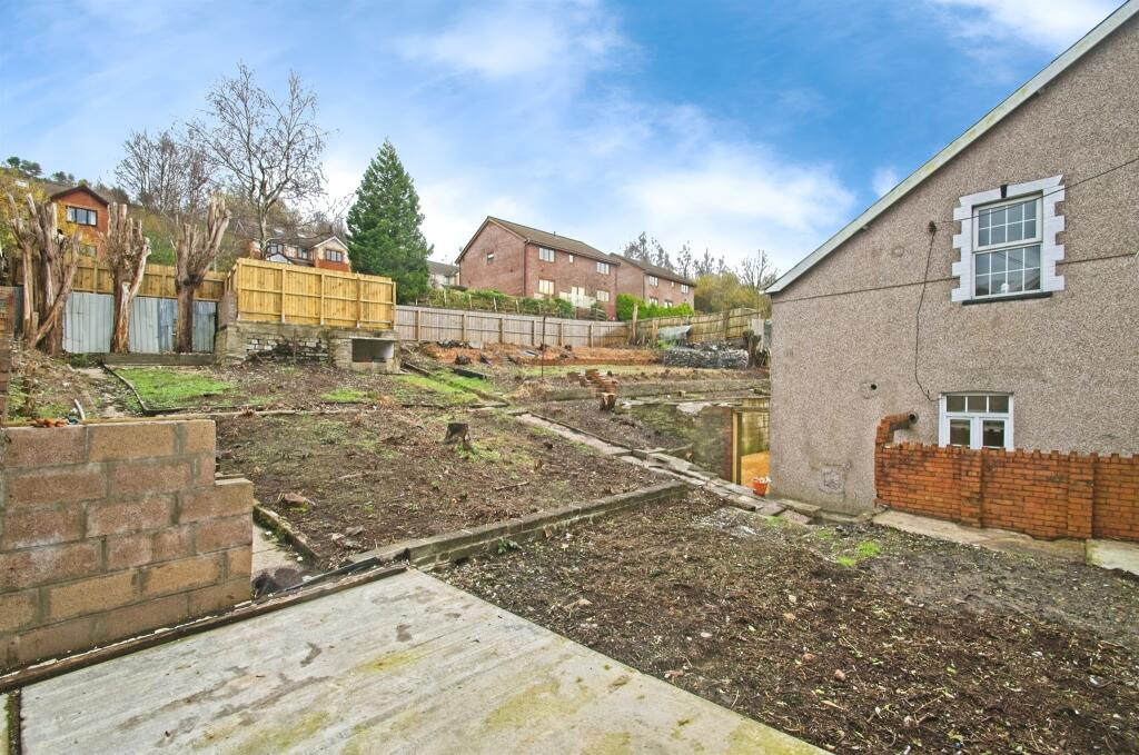 Additional property image - Tyntyla Road, Tonypandy