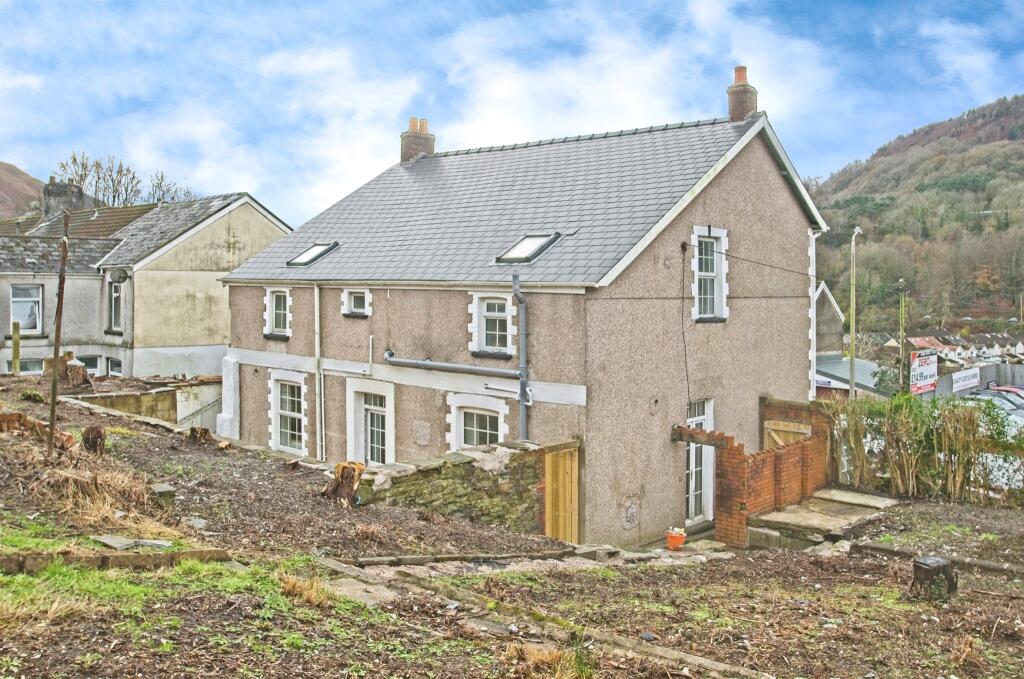 Additional property image - Tyntyla Road, Tonypandy