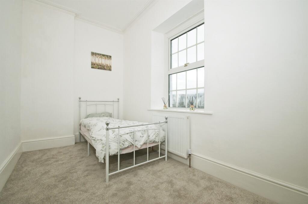 Additional property image - Tyntyla Road, Tonypandy