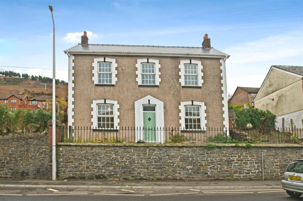 Additional property image - Tyntyla Road, Tonypandy