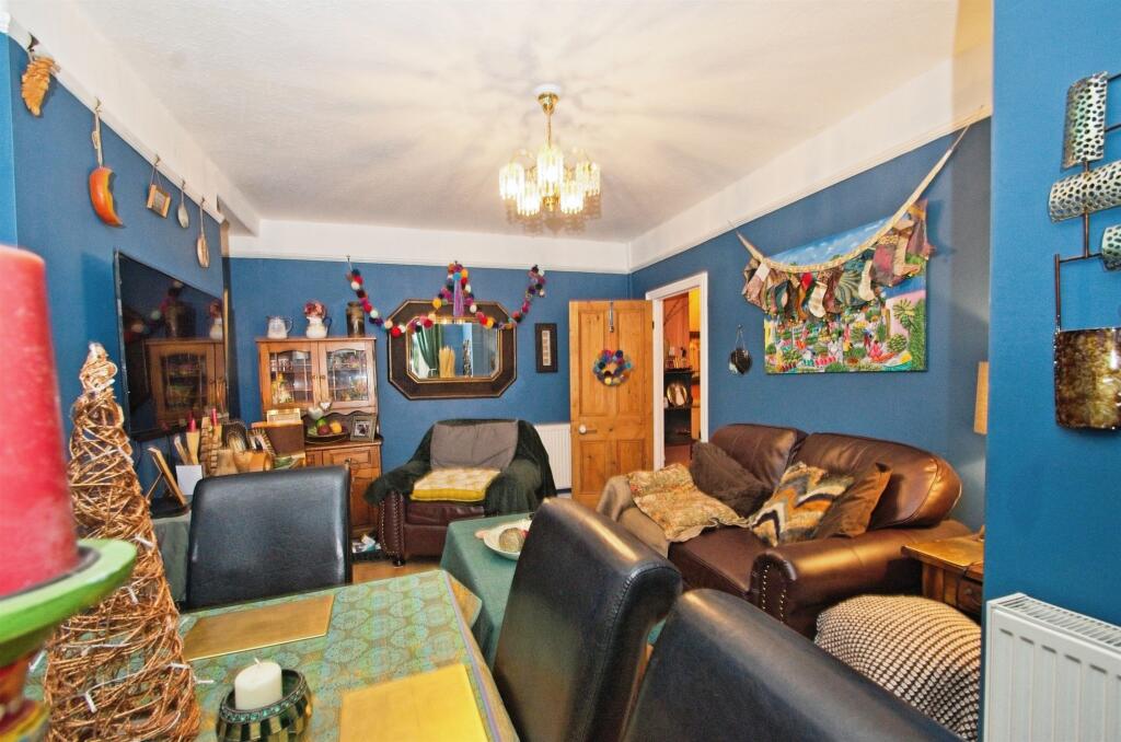Additional property image - The Parade, Trallwn, Pontypridd
