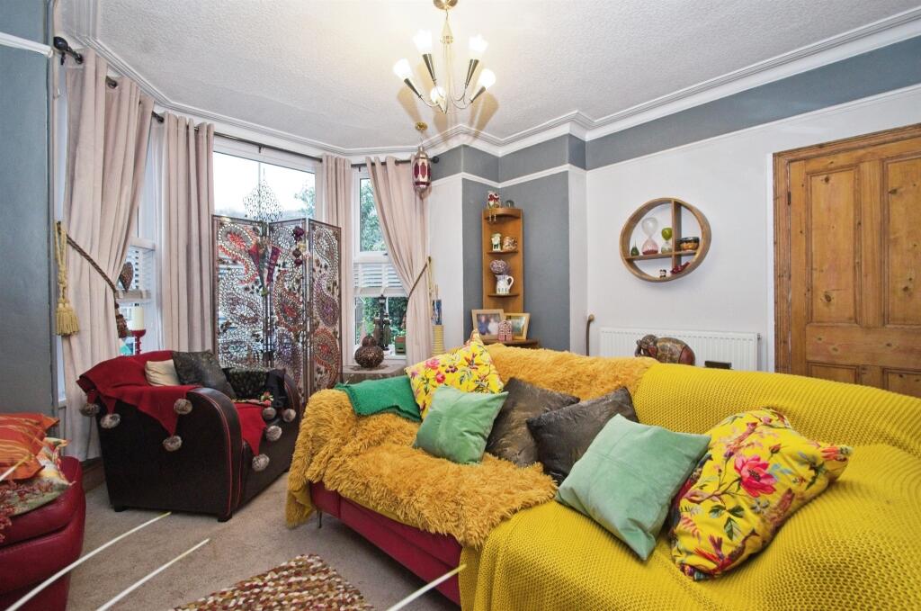 Additional property image - The Parade, Trallwn, Pontypridd