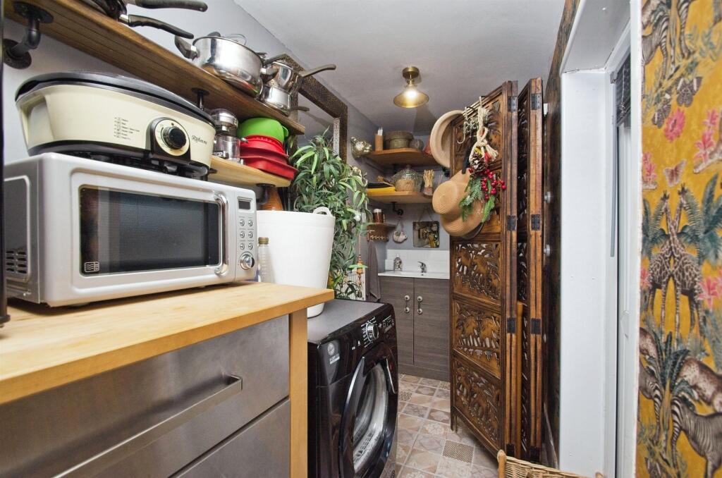 Additional property image - The Parade, Trallwn, Pontypridd