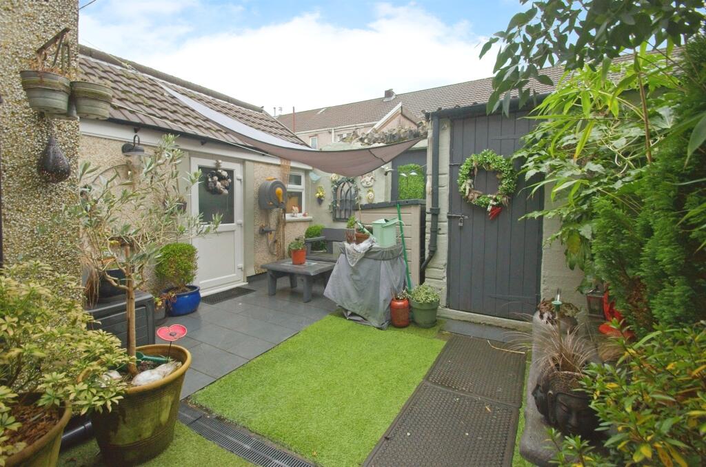 Additional property image - The Parade, Trallwn, Pontypridd