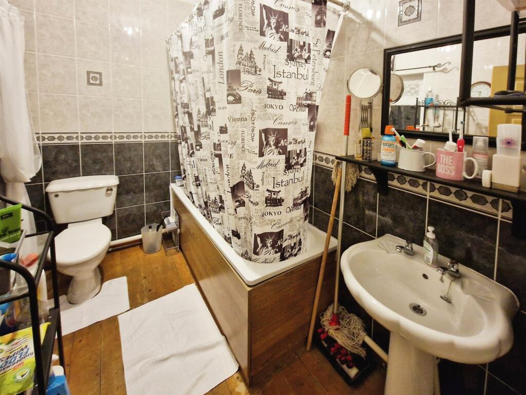 Additional property image - Hendre-Wen Road, Blaencwm, Treorchy