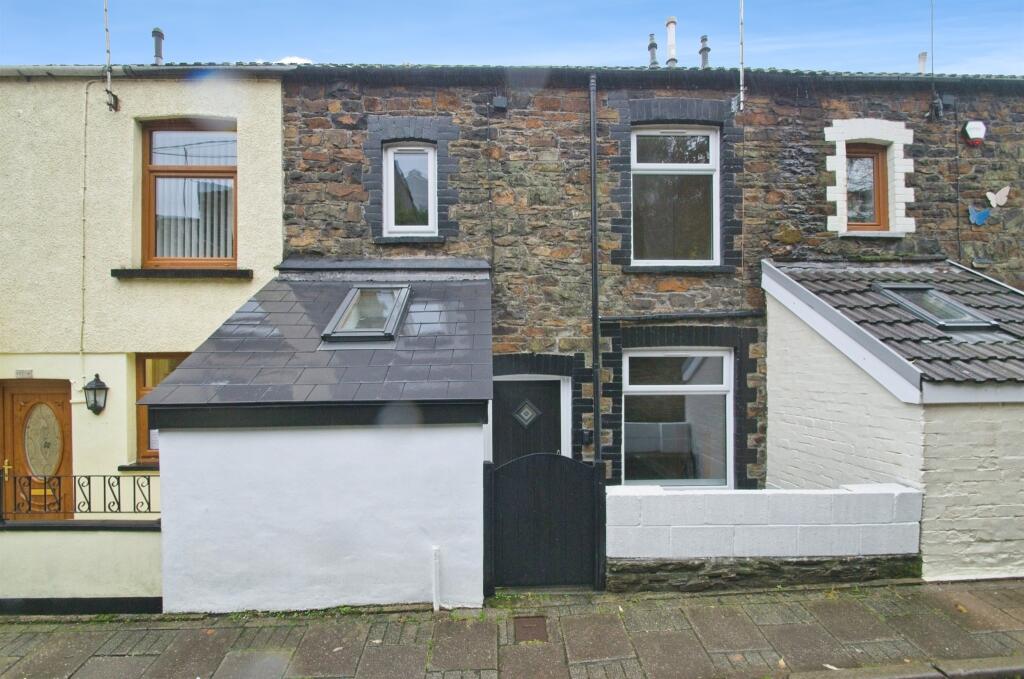 Main image of property: Woodfield Terrace, Porth