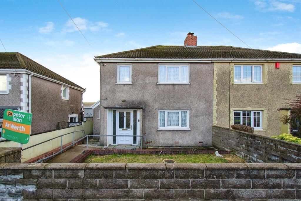 3 bedroom terraced house for sale in Brynheulog Road, Cymmer, Port