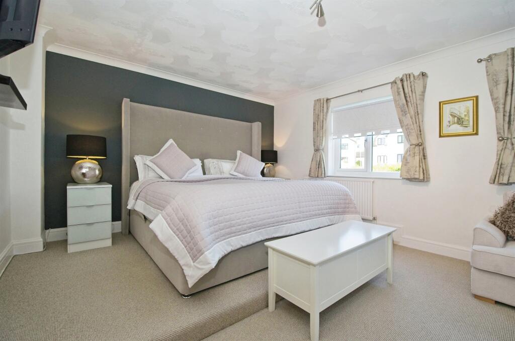 Additional property image - Darren View, Maesteg