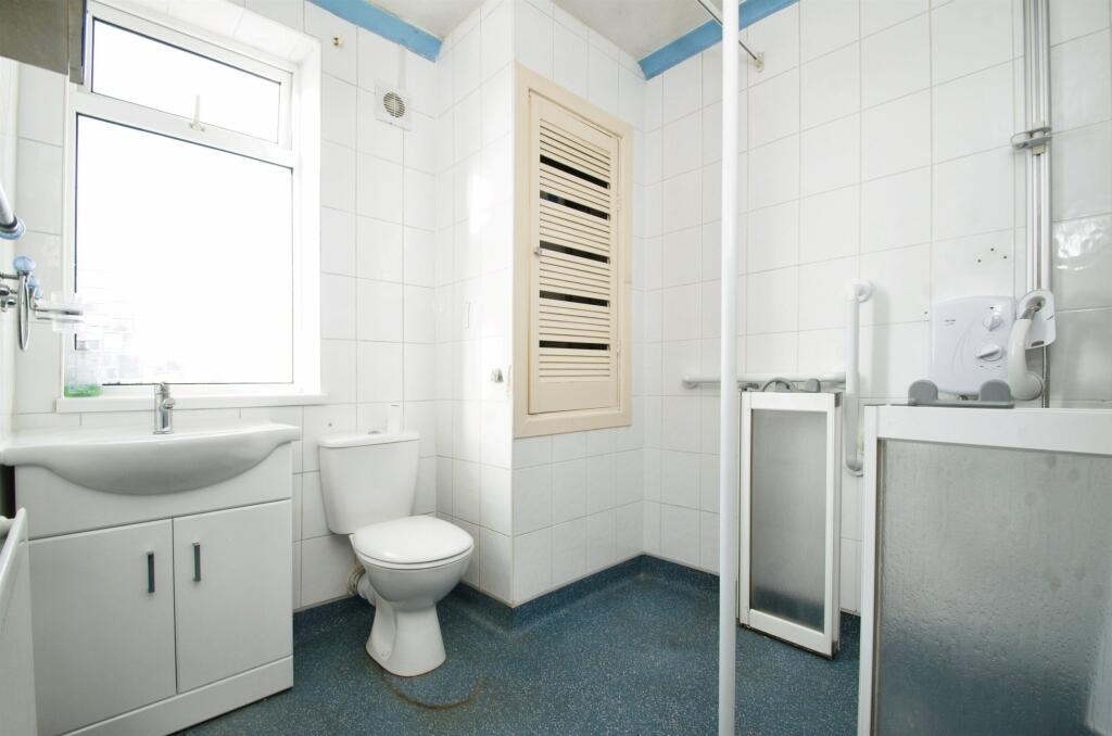 Additional property image - Zoar Avenue, MAESTEG