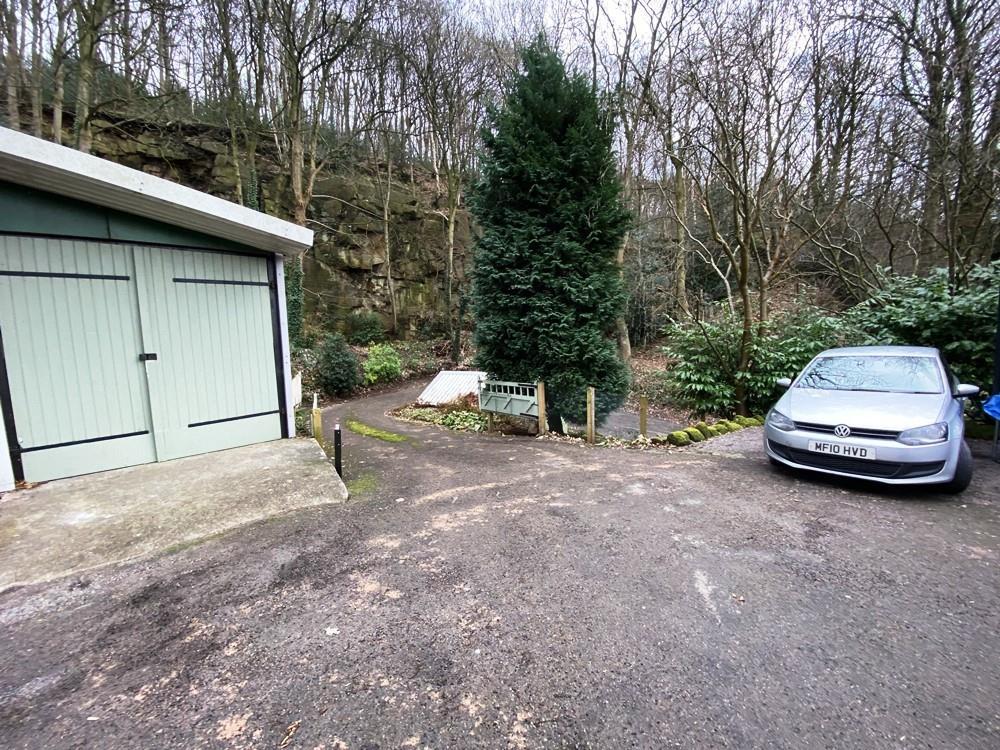 4 bedroom detached bungalow for sale in Derby Road, Ambergate, DE56