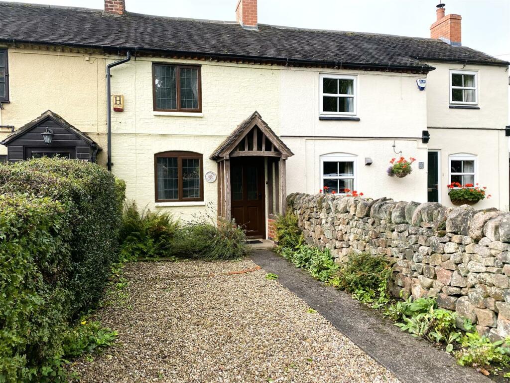 2 bedroom terraced house for sale in Wood Lane, Horsley Woodhouse