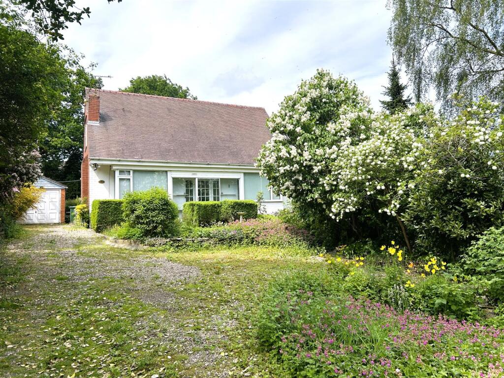 Main image of property: Ryknield Road, Kilburn, Belper