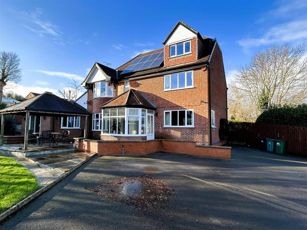 Additional property image - Laceyfields Road, Heanor