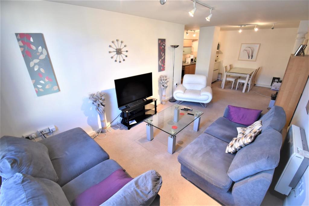 1 bedroom apartment for sale in Stoney Lane, Longwood, Huddersfield, HD3