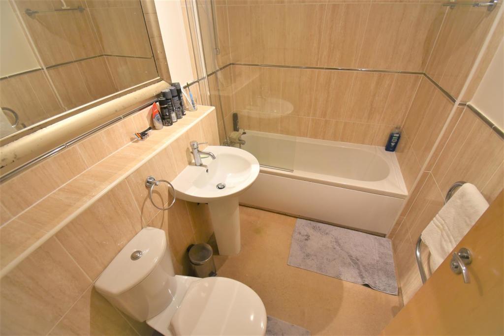 1 bedroom apartment for sale in Stoney Lane, Longwood, Huddersfield, HD3