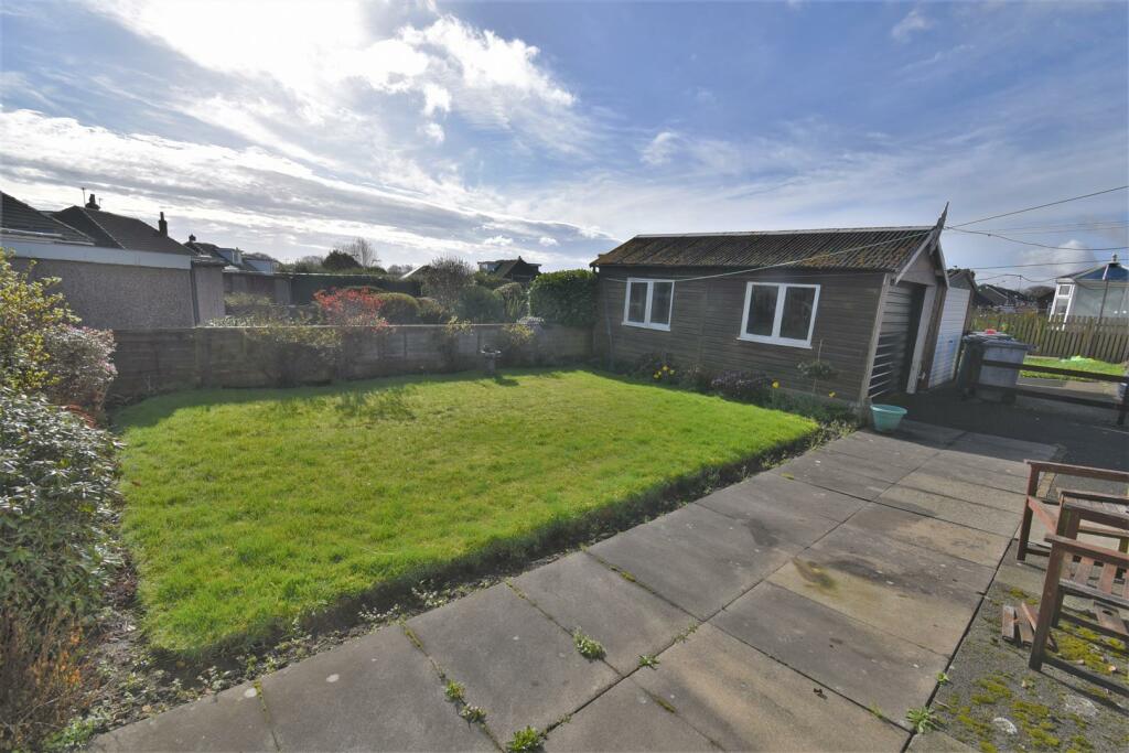 3 bedroom semidetached bungalow for sale in Moorlands Road, Mount