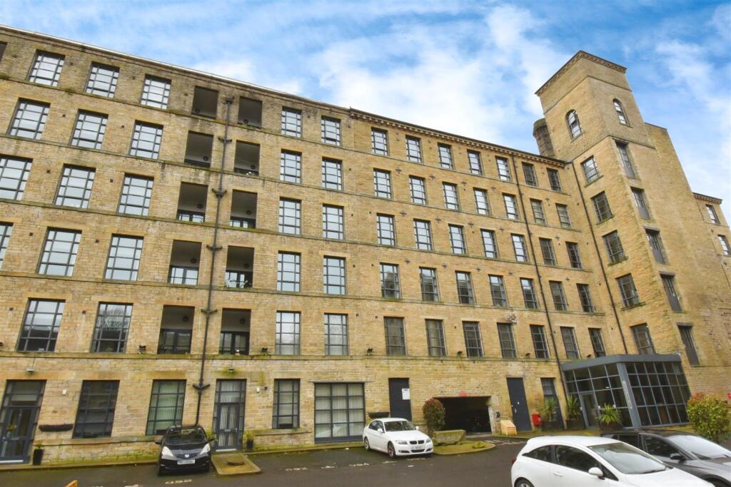 Main image of property: Stoney Lane, Longwood, Huddersfield