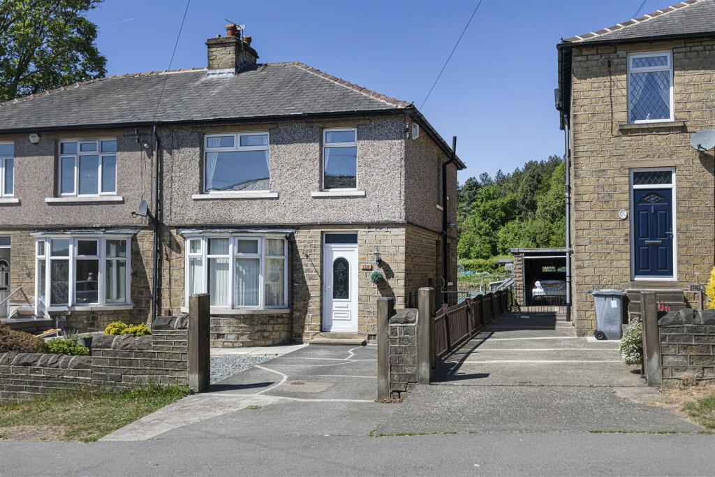 3 bedroom semi-detached house