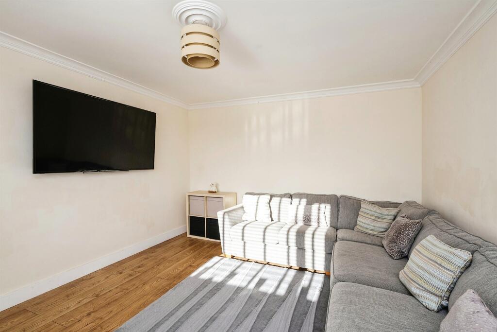 Additional property image - Clos-Y-Deri, Porthcawl