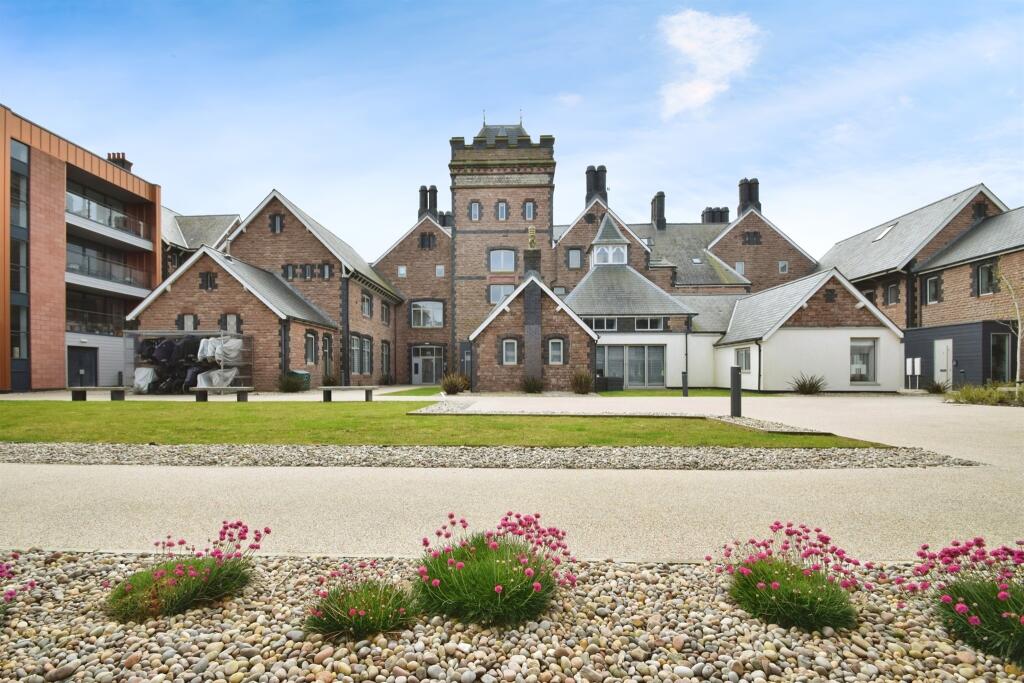 Additional property image - Rest Bay, Porthcawl