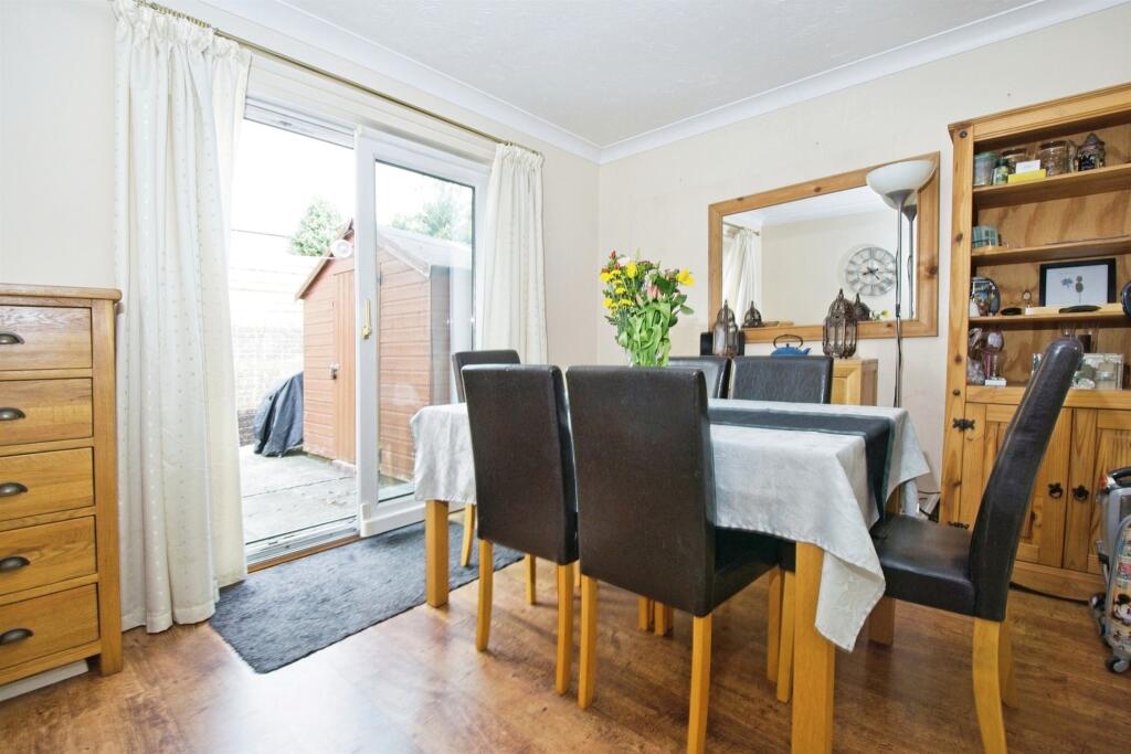 Additional property image - Two Stones Crescent, Kenfig Hill, Bridgend