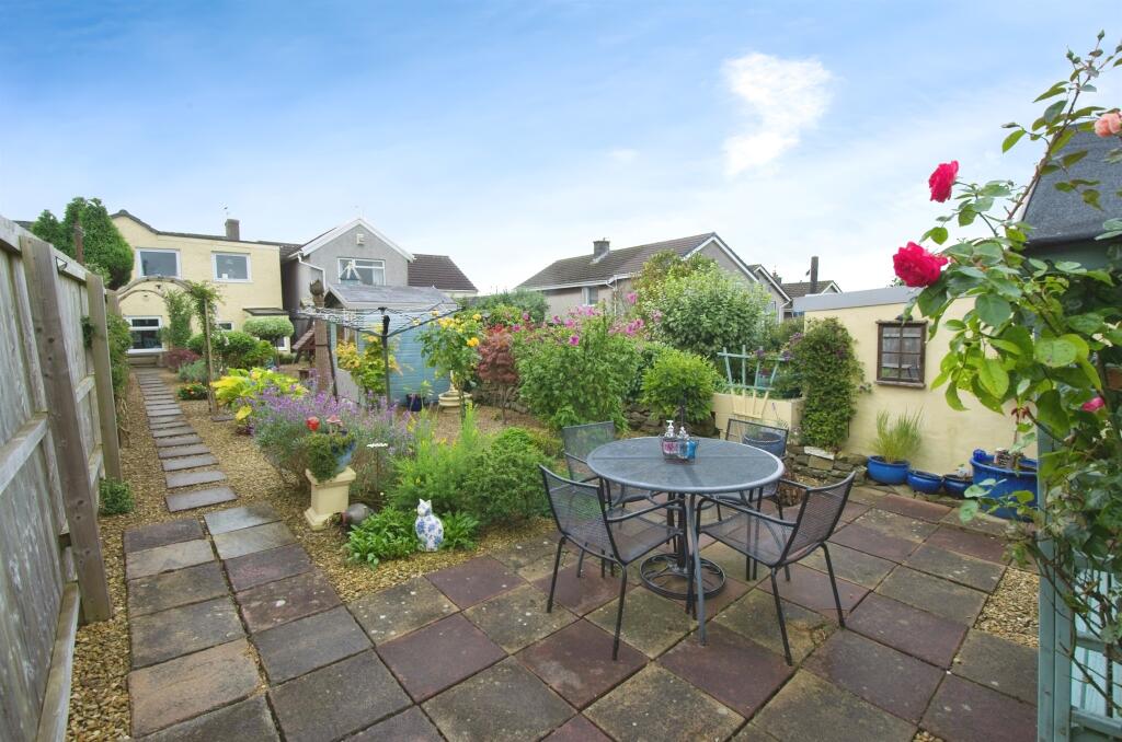 Additional property image - High Street, Kenfig Hill, Bridgend