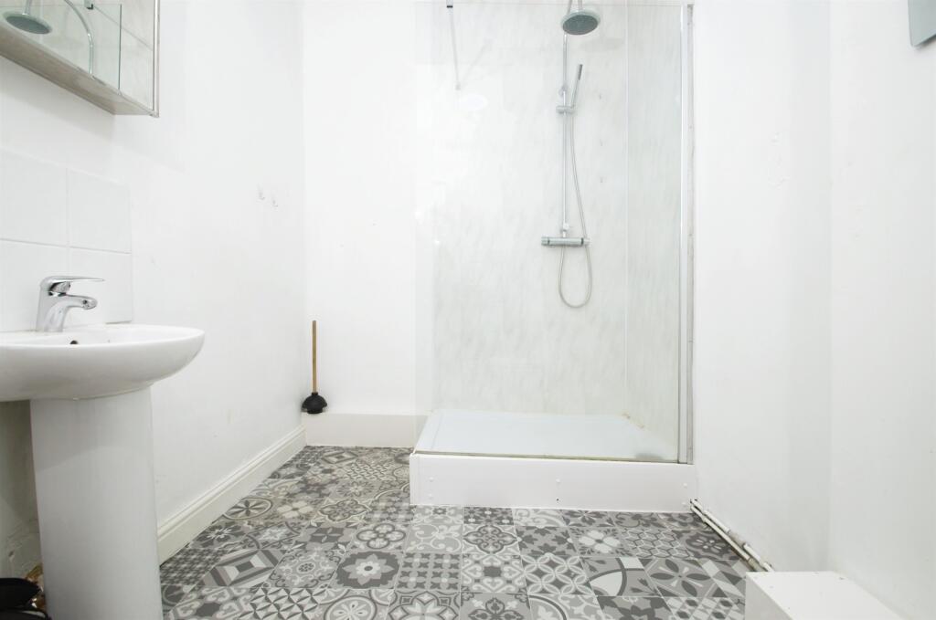 Additional property image - Pisgah Street, Kenfig Hill, Bridgend