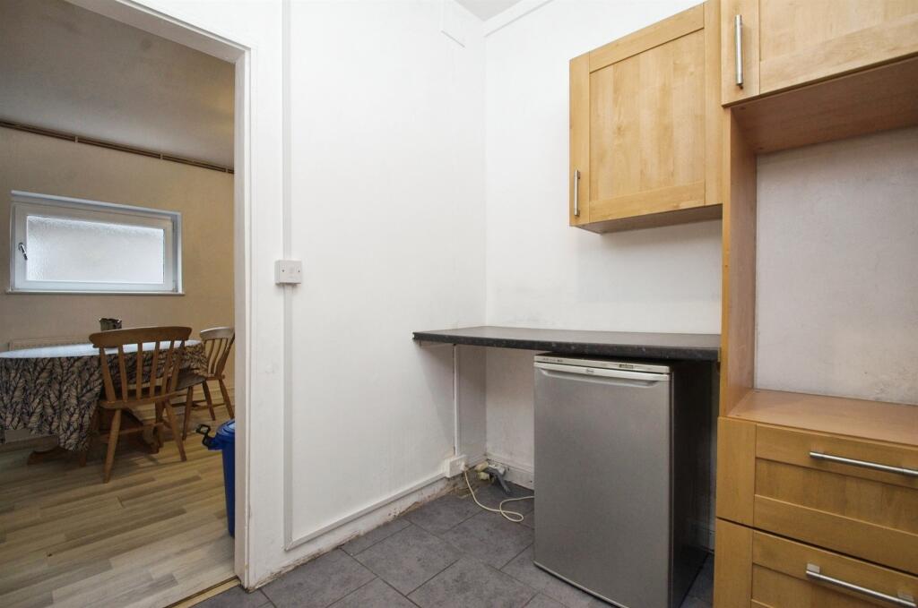 Additional property image - Pisgah Street, Kenfig Hill, Bridgend
