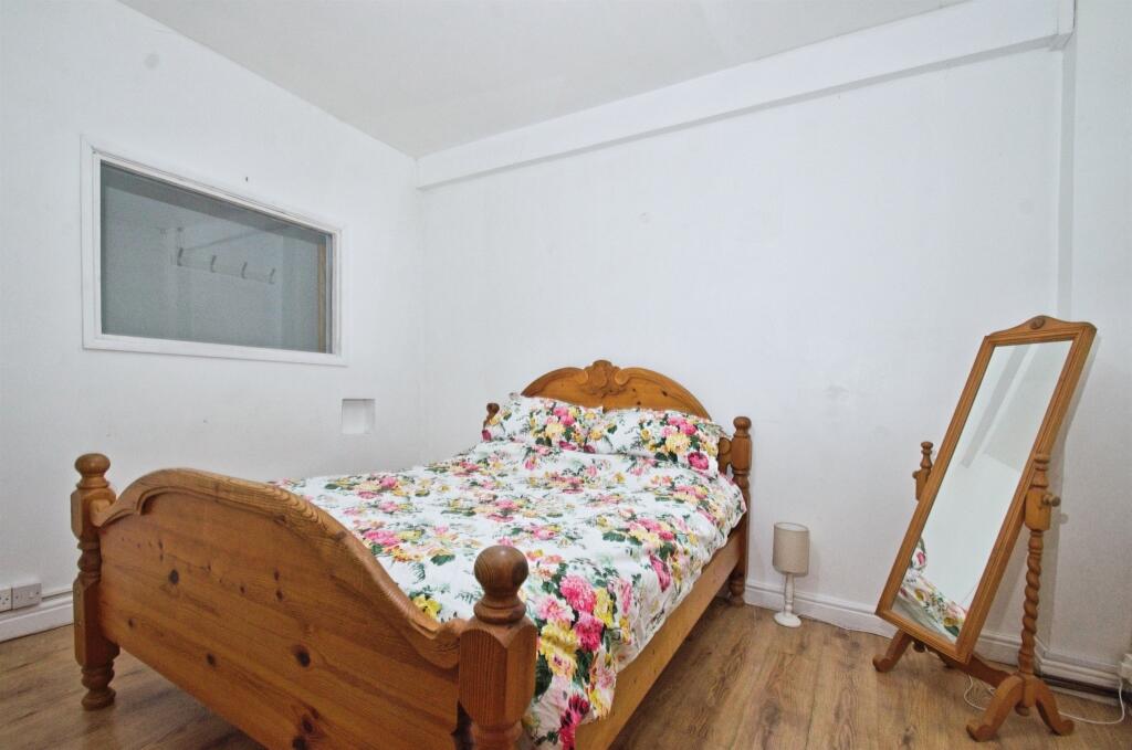 Additional property image - Pisgah Street, Kenfig Hill, Bridgend