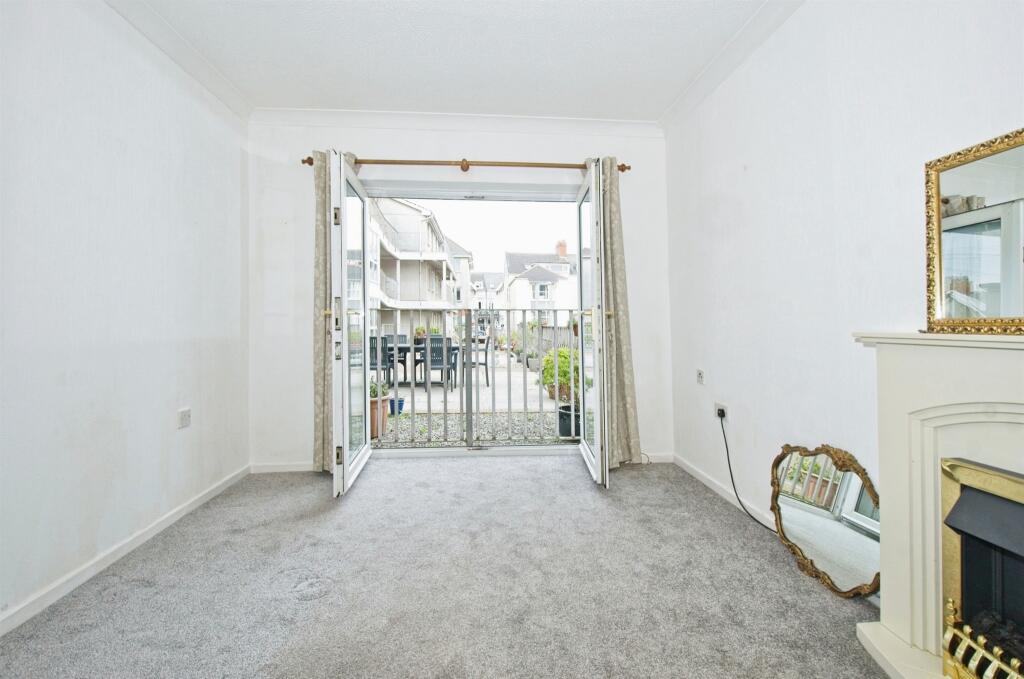 Additional property image - Pavilion Court, Porthcawl