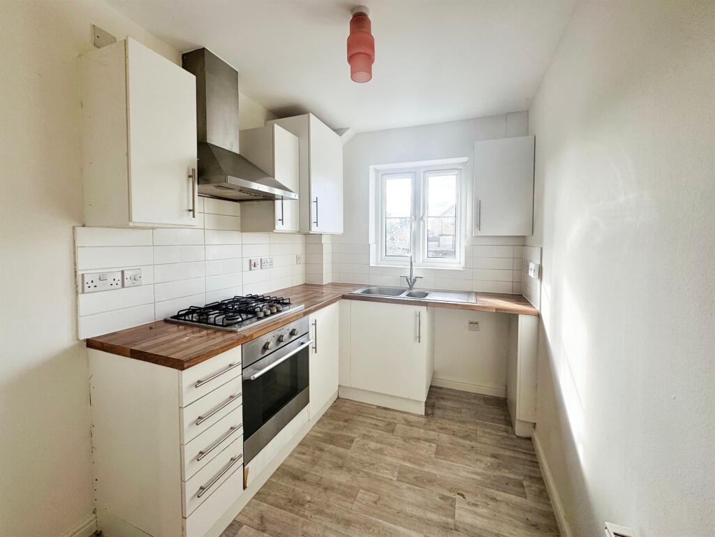 Additional property image - Skylark Road, North Cornelly, Bridgend