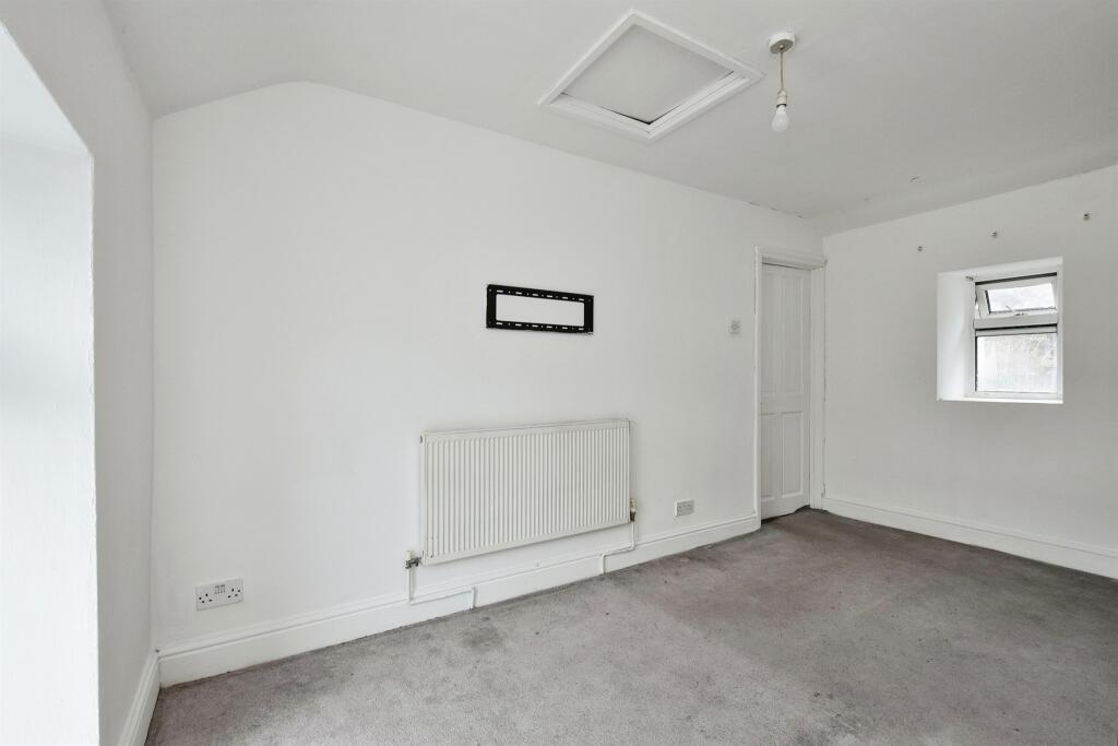Additional property image - Cardiff Road, Troedyrhiw, Merthyr Tydfil