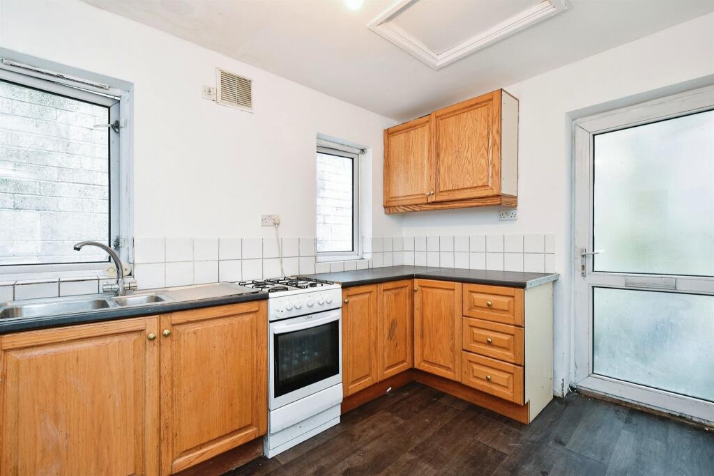 Additional property image - Cardiff Road, Troedyrhiw, Merthyr Tydfil