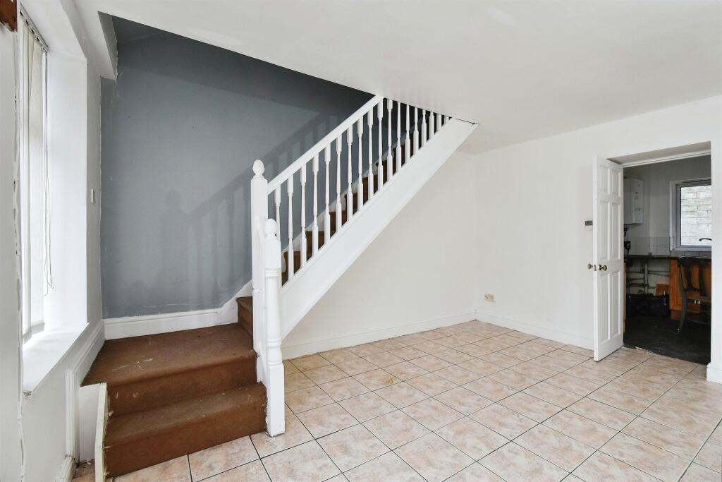 Additional property image - Cardiff Road, Troedyrhiw, Merthyr Tydfil