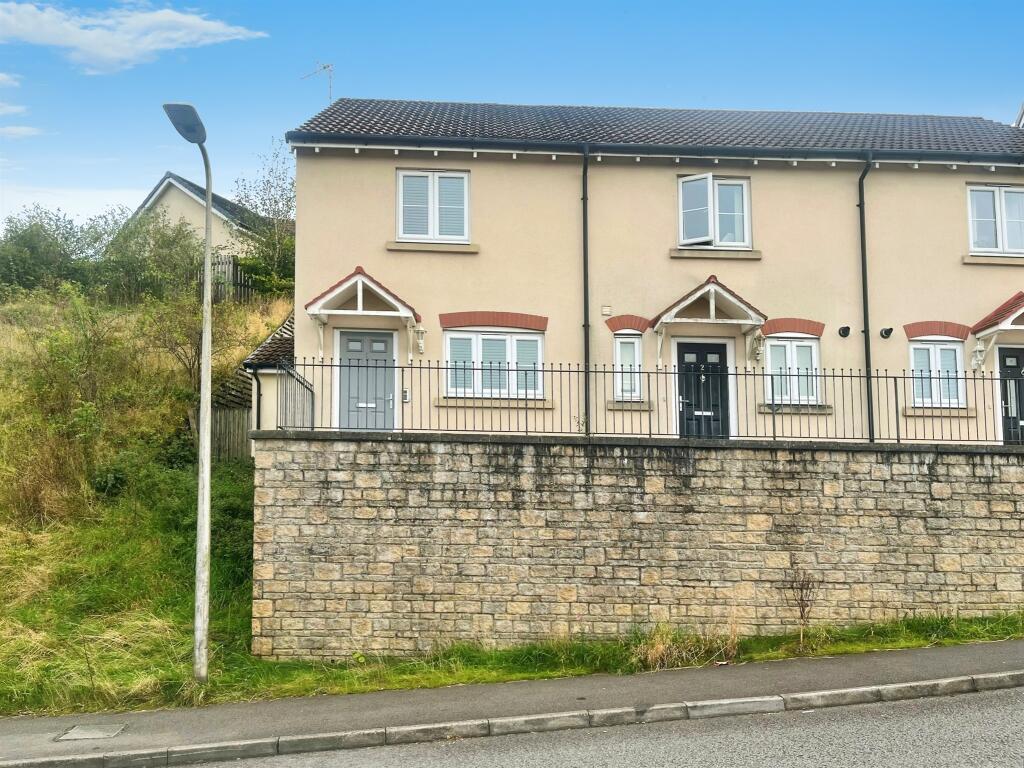 Main image of property: Cyfarthfa Mews, Clwydyfagwyr, Merthyr Tydfil