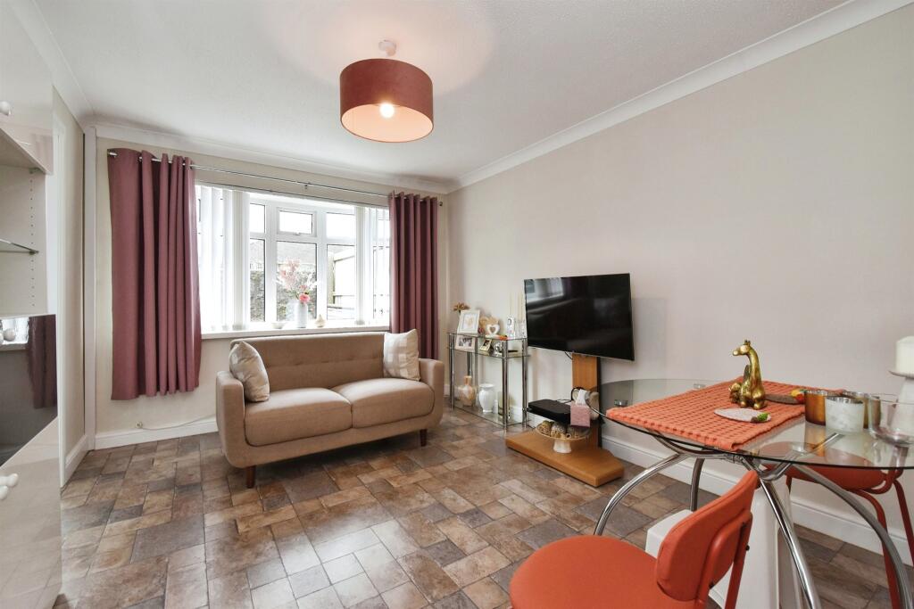 Additional property image - Heol-Y-Cae, Cefn Coed, Merthyr Tydfil