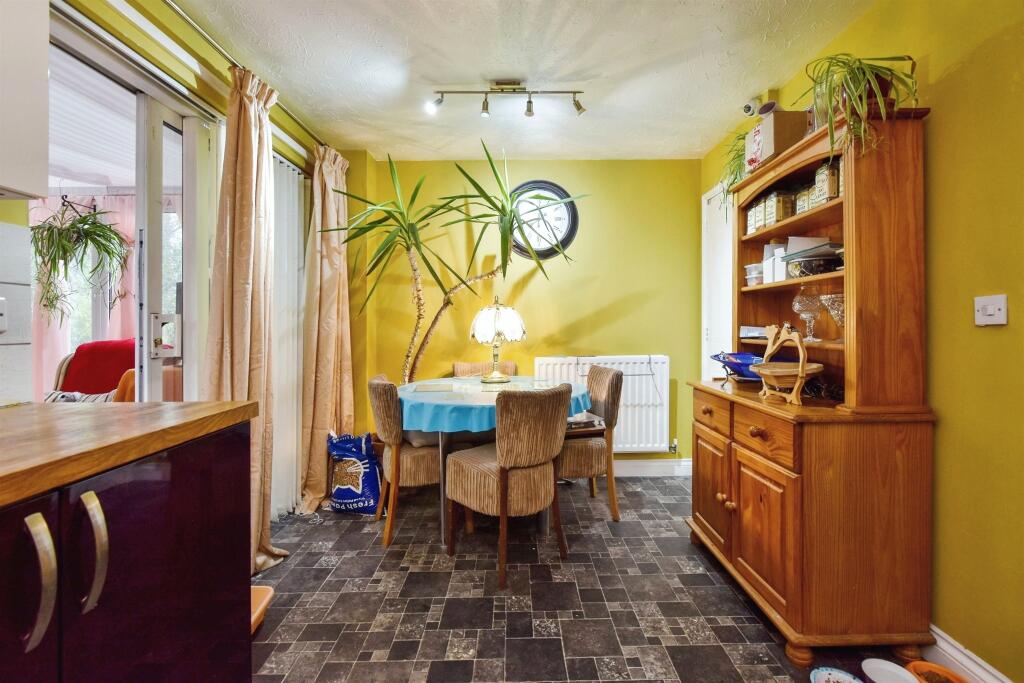 Additional property image - Dan Y Parc View, Merthyr Tydfil