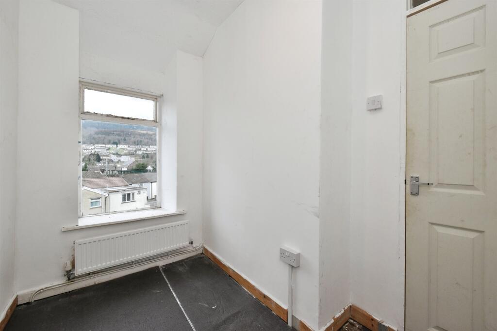 Additional property image - Cardiff Road, Troedyrhiw, MERTHYR TYDFIL