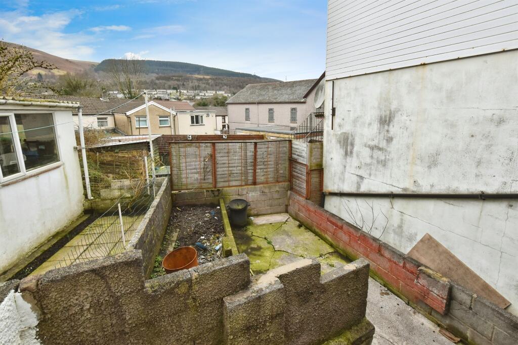 Additional property image - Cardiff Road, Troedyrhiw, MERTHYR TYDFIL